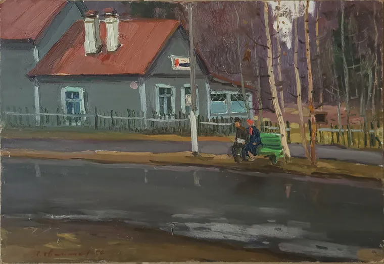 На автобусной остановке (у Дома творчества в Зеленогорске)